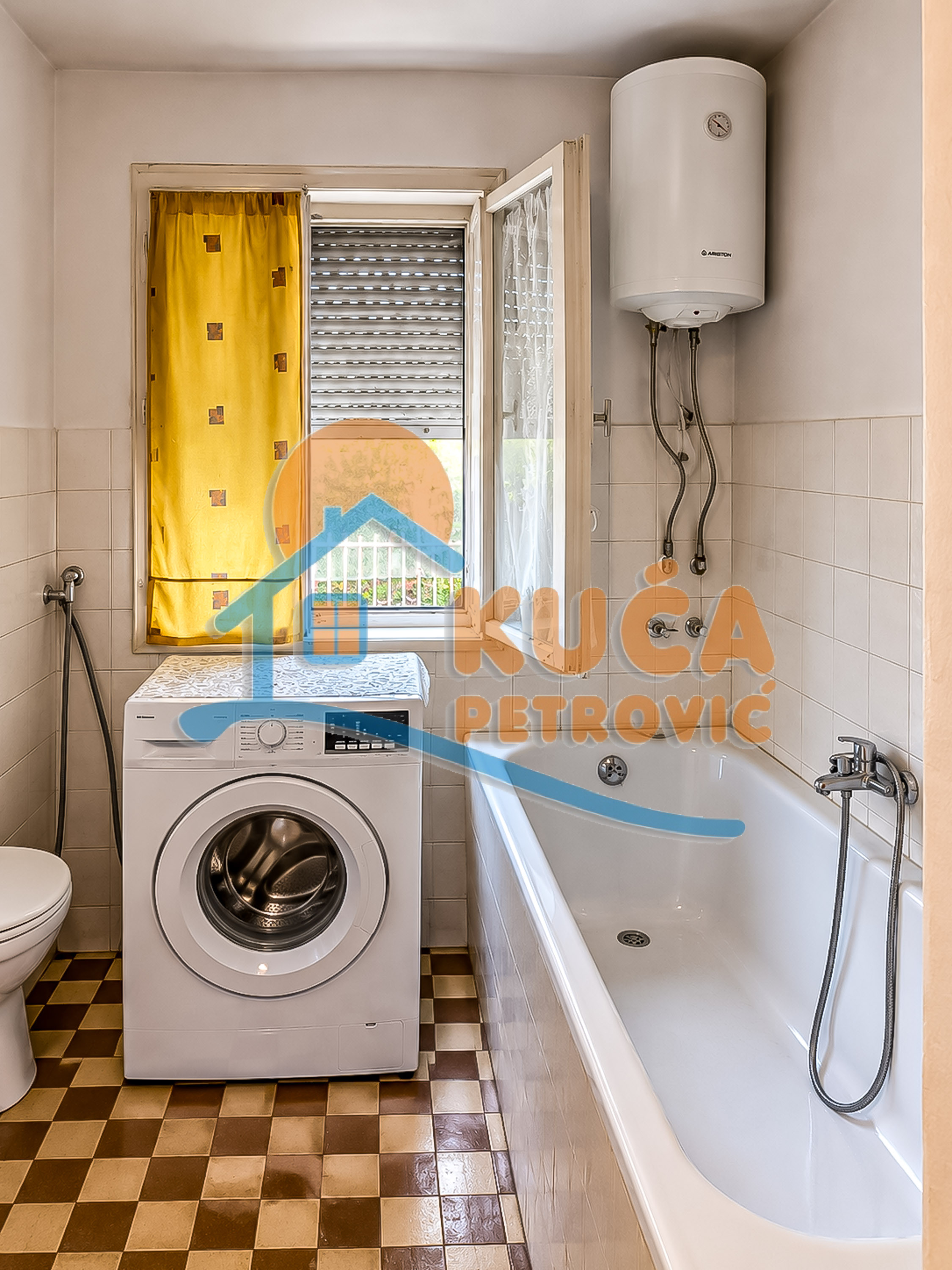 Trosoban stan Ratko Jović 129m², 1 sprat — slika 80