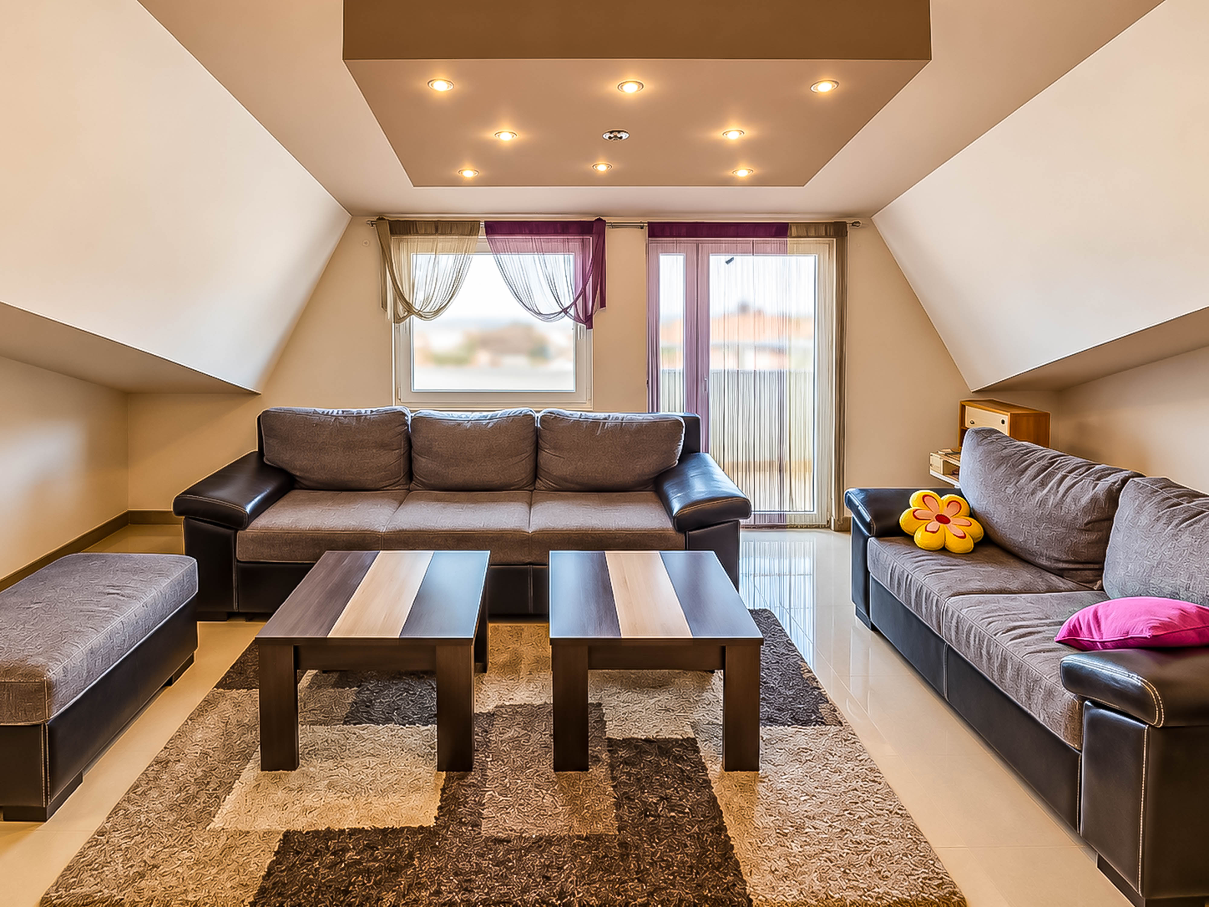 Trosoban stan Pantelej(Niš) 100m², 4 sprat — slika 9