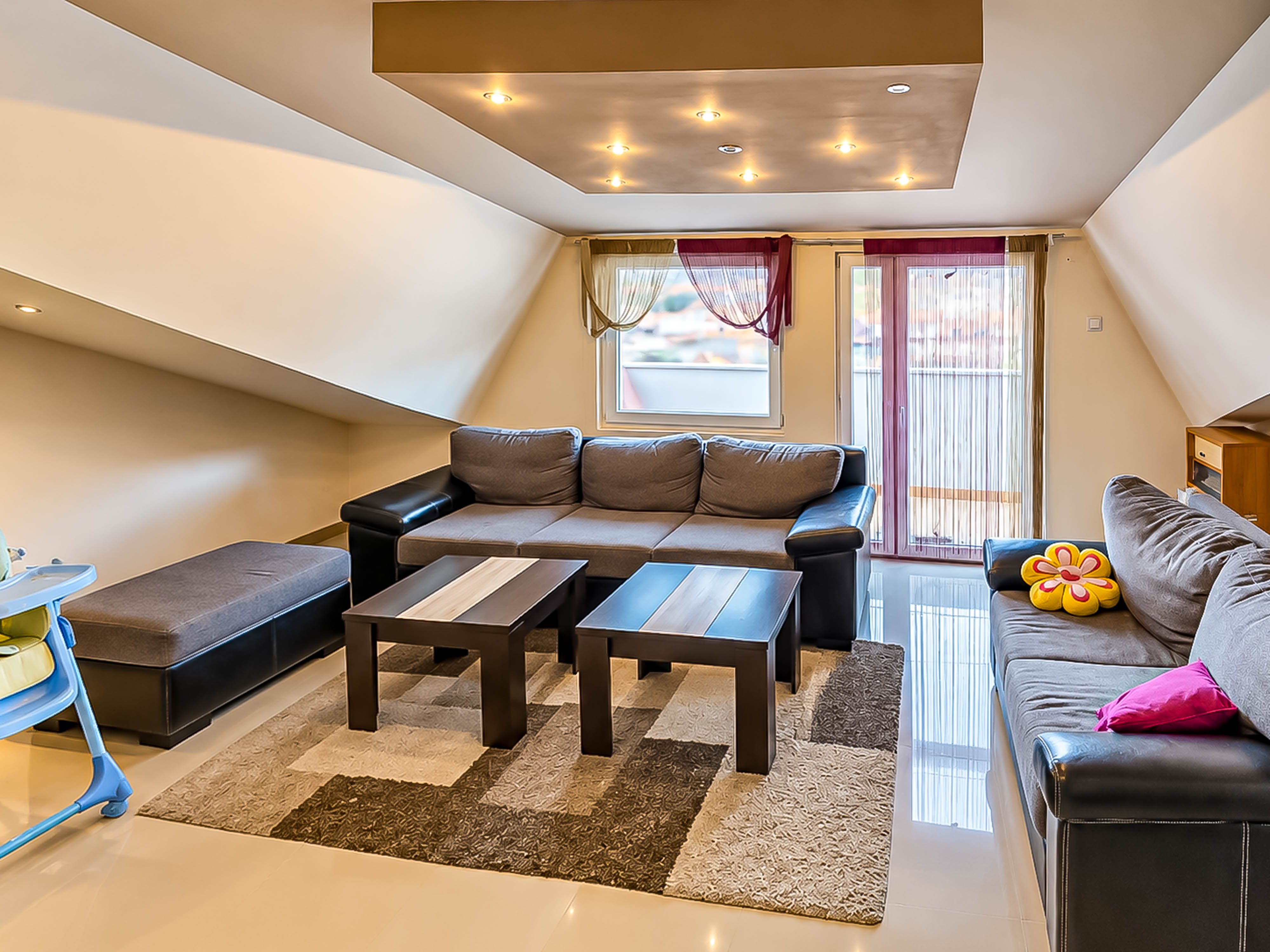 Trosoban stan Pantelej(Niš) 100m², 4 sprat — slika 16