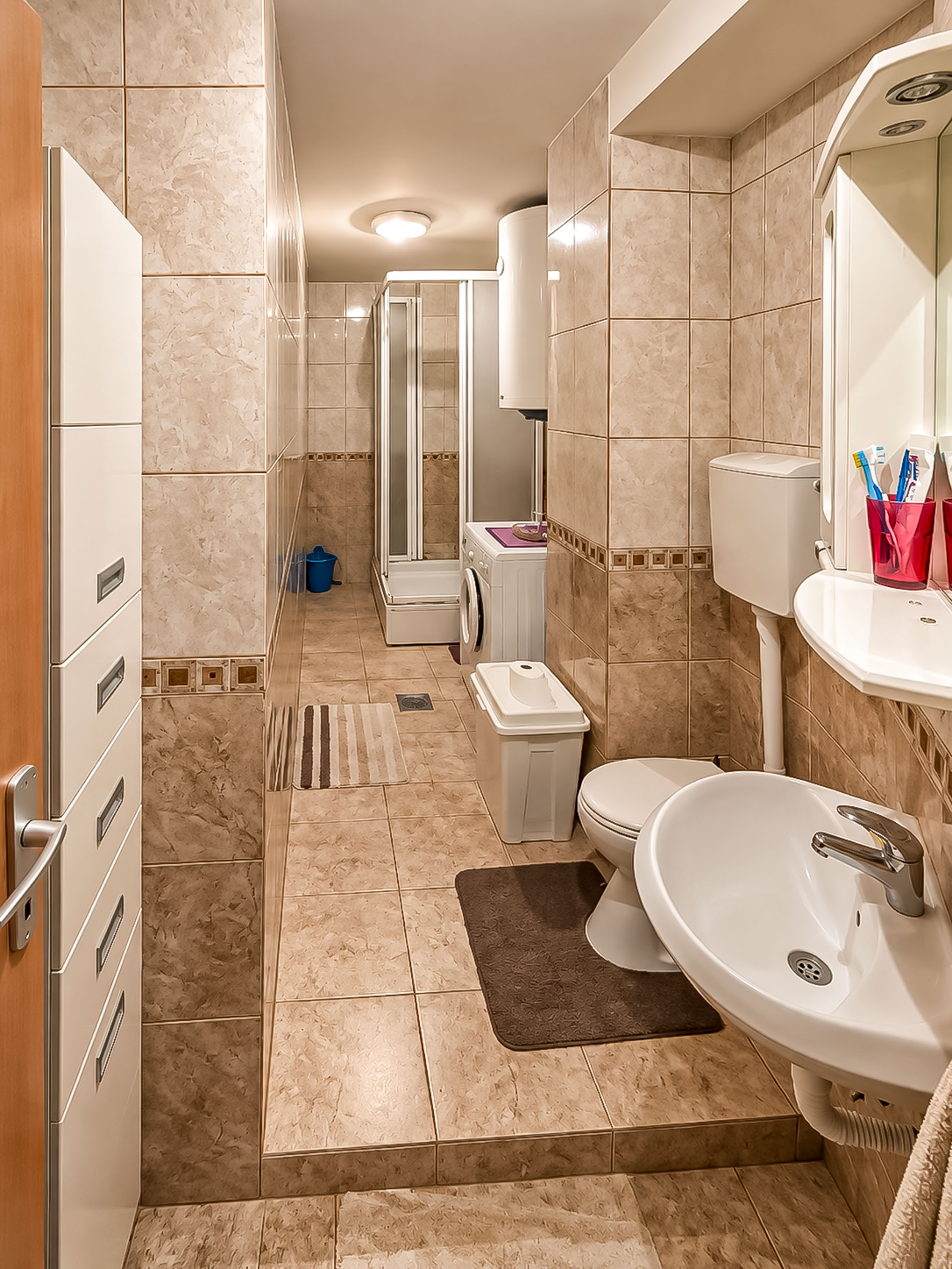 Trosoban stan Pantelej(Niš) 100m², 4 sprat — slika 21