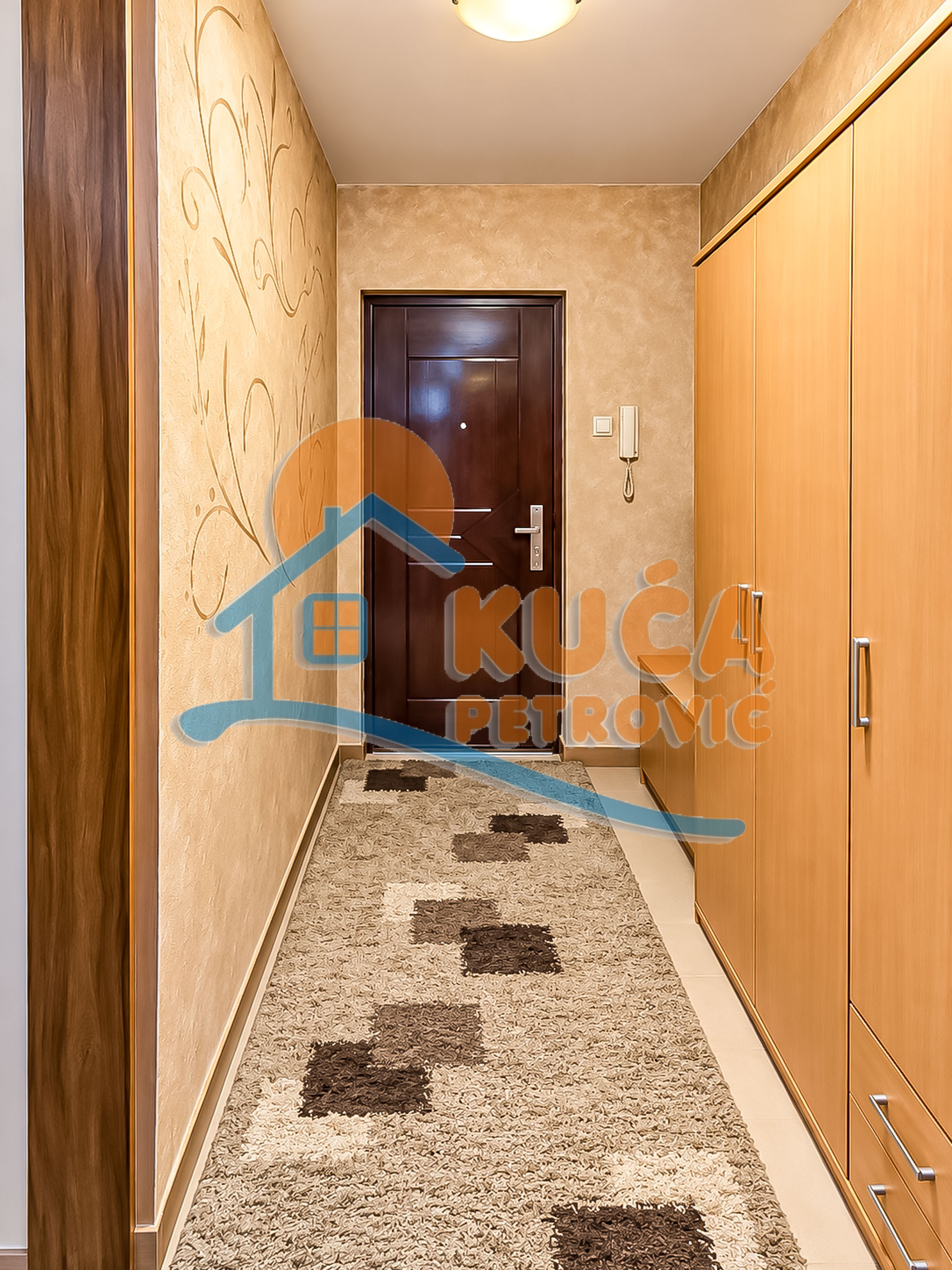 Trosoban stan Pantelej(Niš) 100m², 4 sprat — slika 38