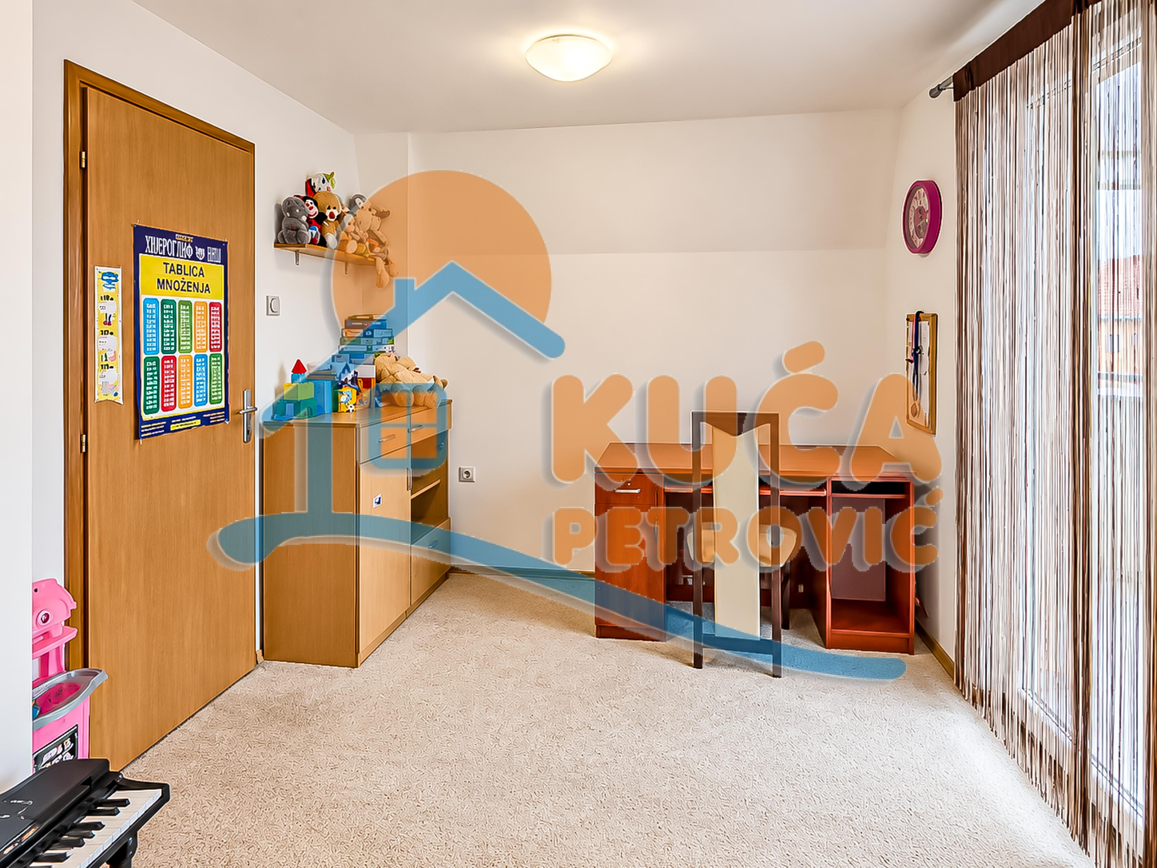 Trosoban stan Pantelej(Niš) 100m², 4 sprat — slika 44