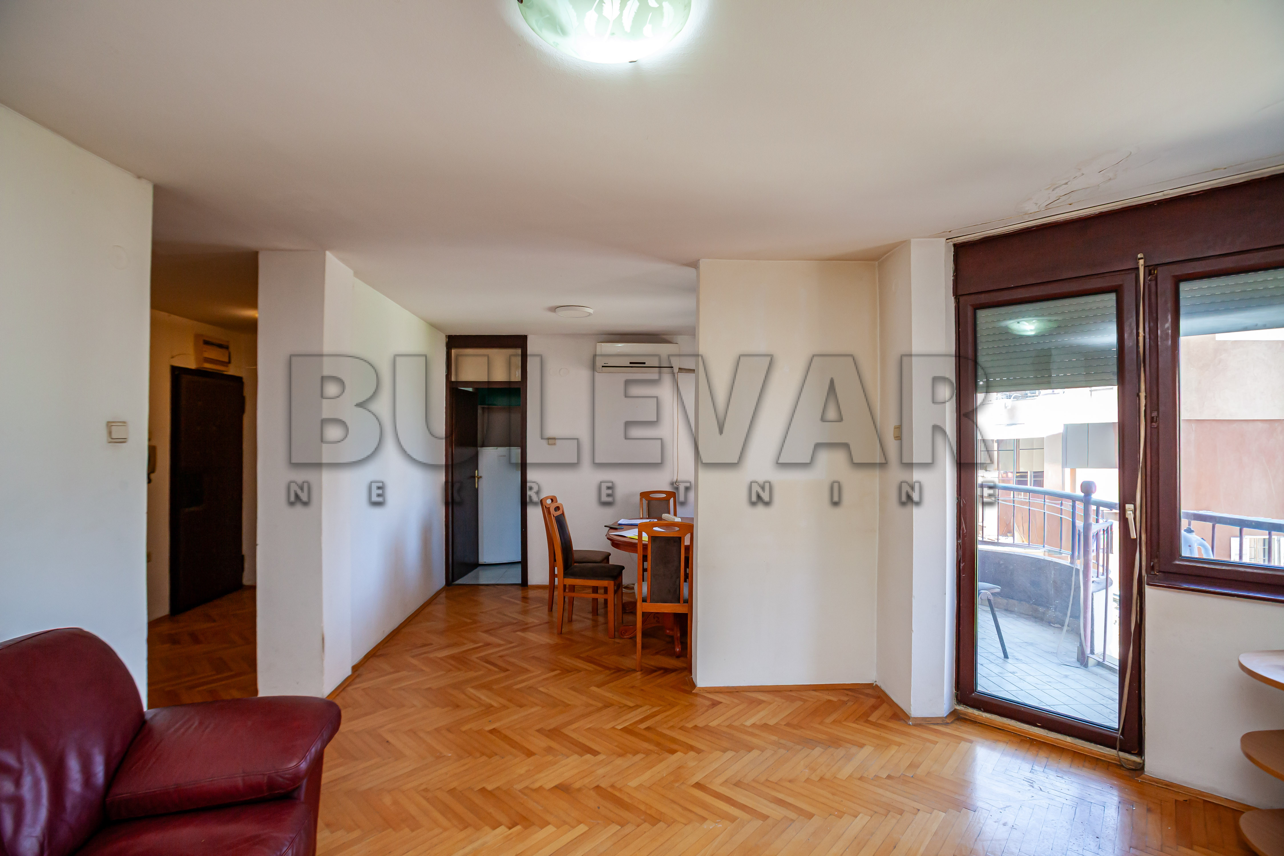 Trosoban stan Palilulska pijaca 78m², 2 sprat — slika 9