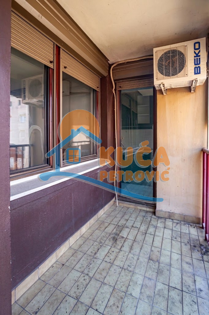 Trosoban stan Palilulska pijaca 78m², 2 sprat — slika 64