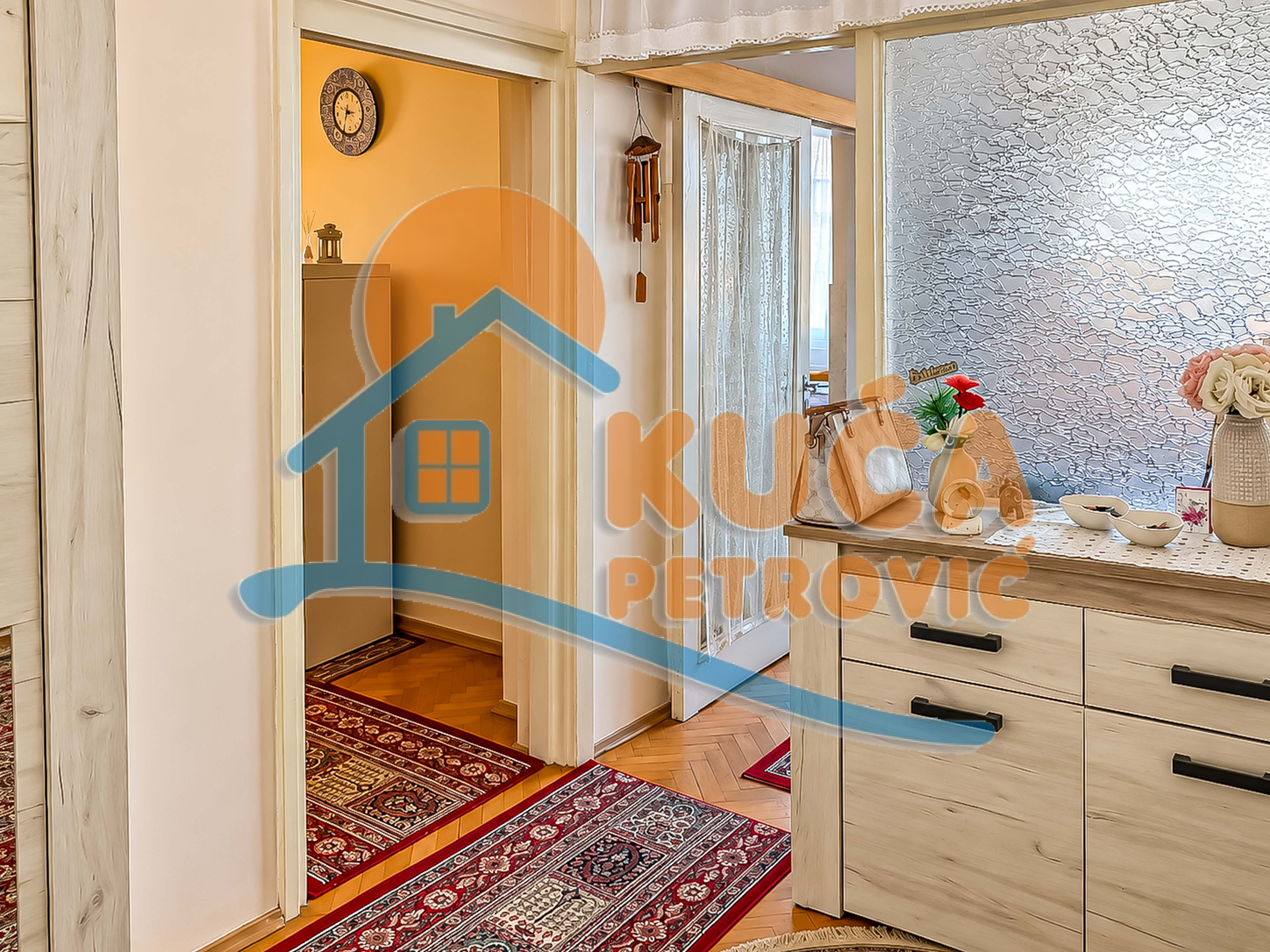 Troiposoban stan Bulevar Nemanjića 72m², 6 sprat — slika 38