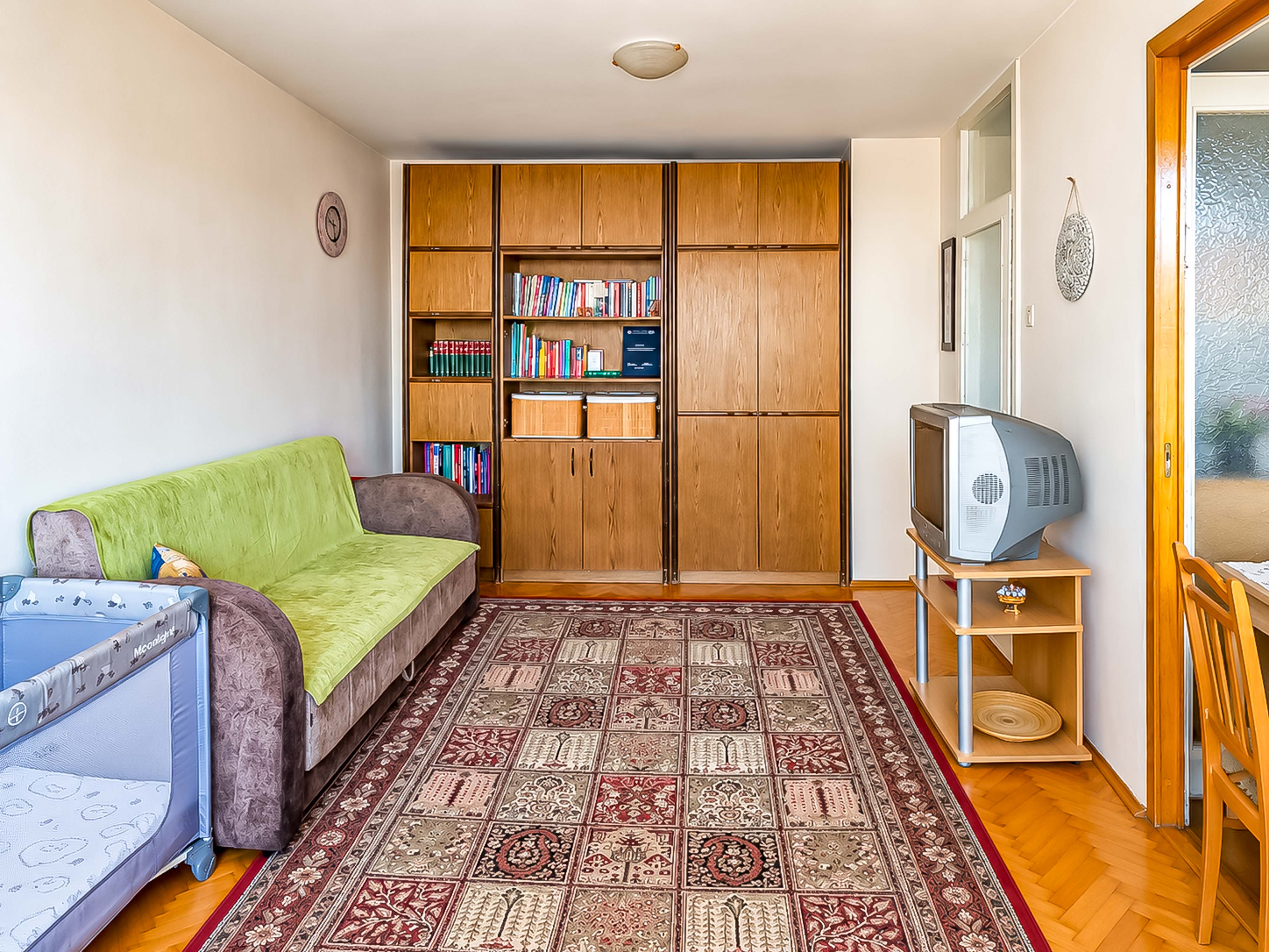 Troiposoban stan sa pogledom Na Nišavu,72 m2, bulevar Nemanjića - Bulevar Nemanjića - 72.00m² - 165.000€