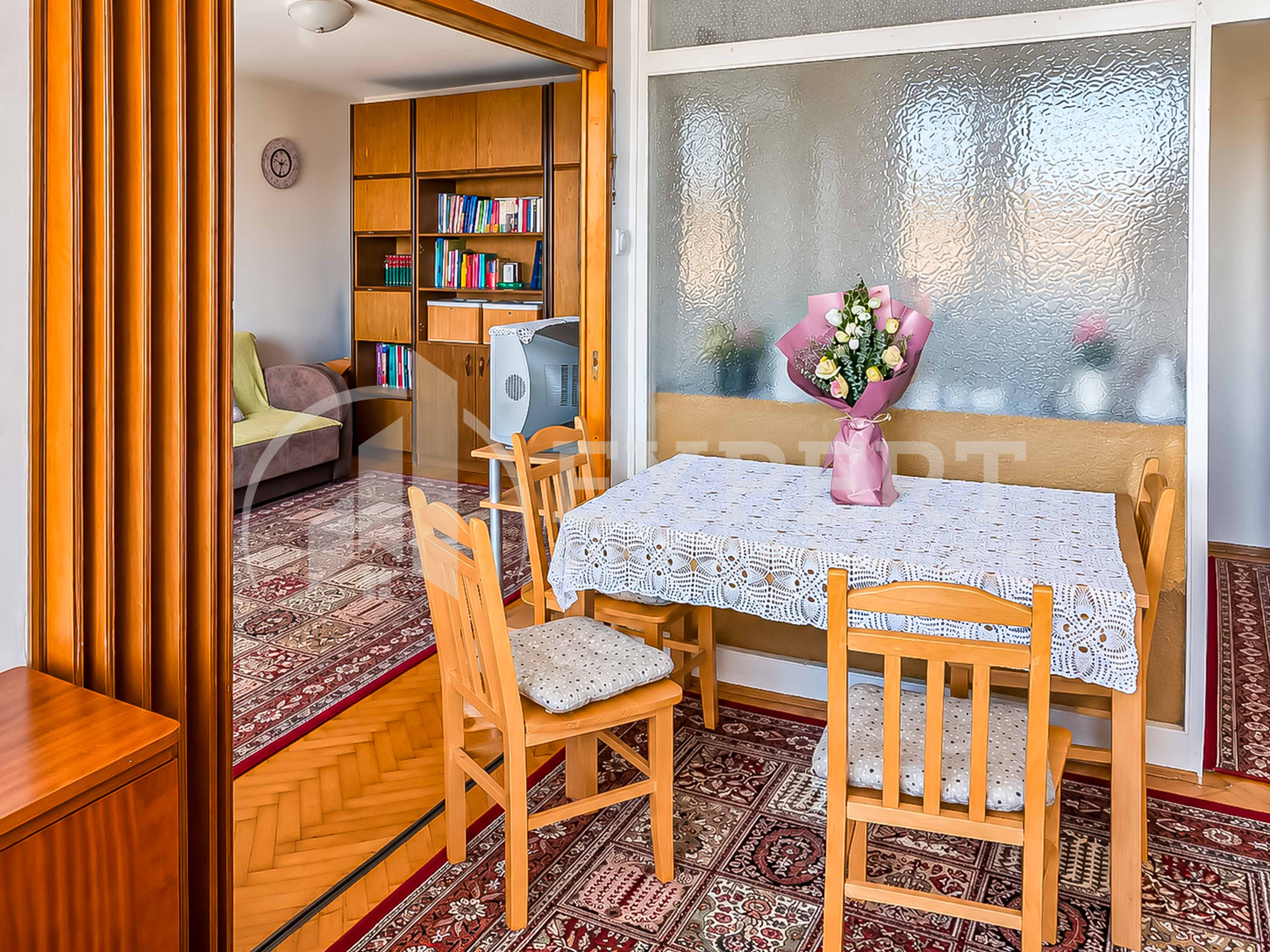 Troiposoban stan Bulevar Nemanjića 72m², 6 sprat — slika 27