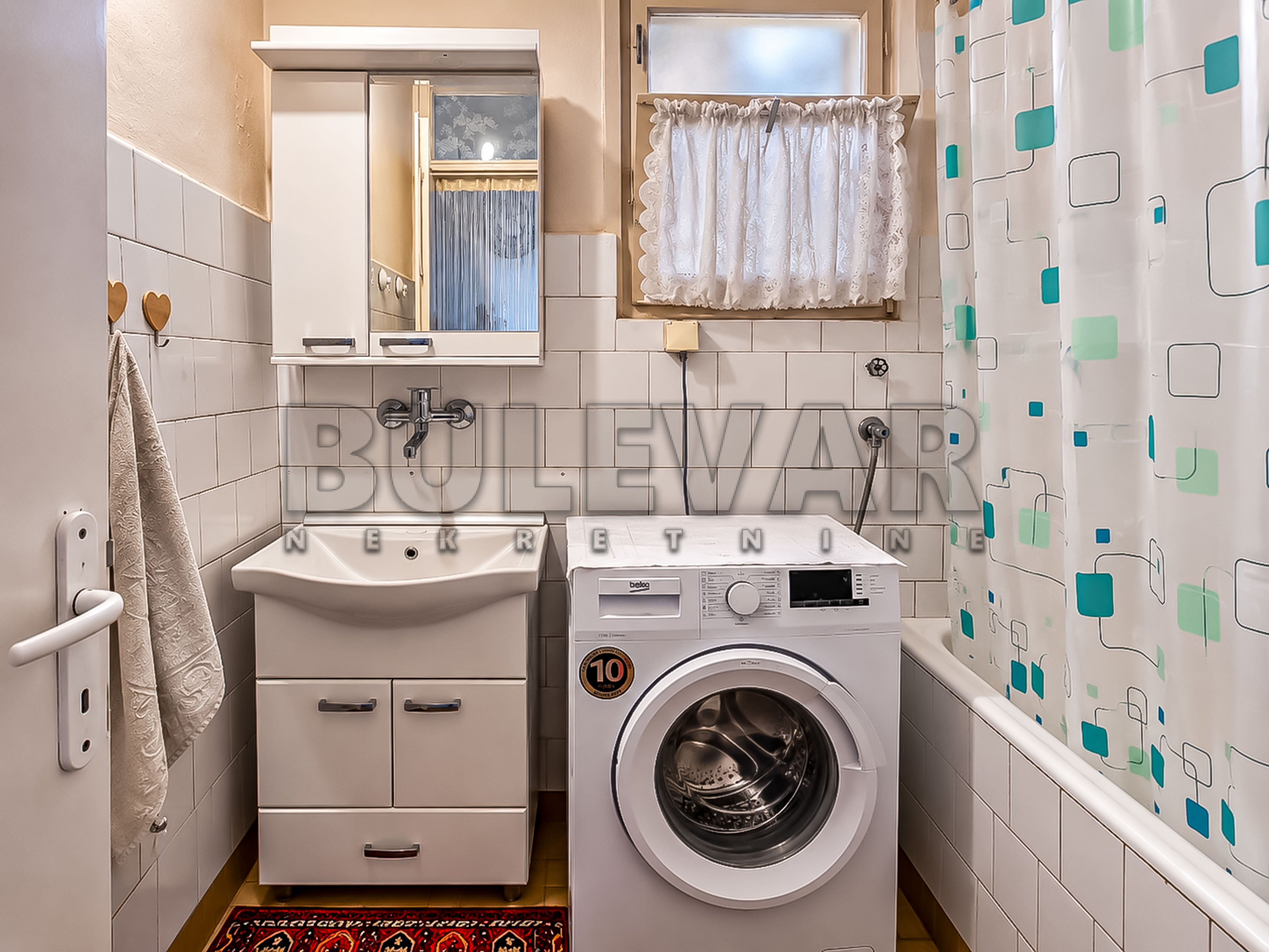 Troiposoban stan Bulevar Nemanjića 72m², 6 sprat — slika 42