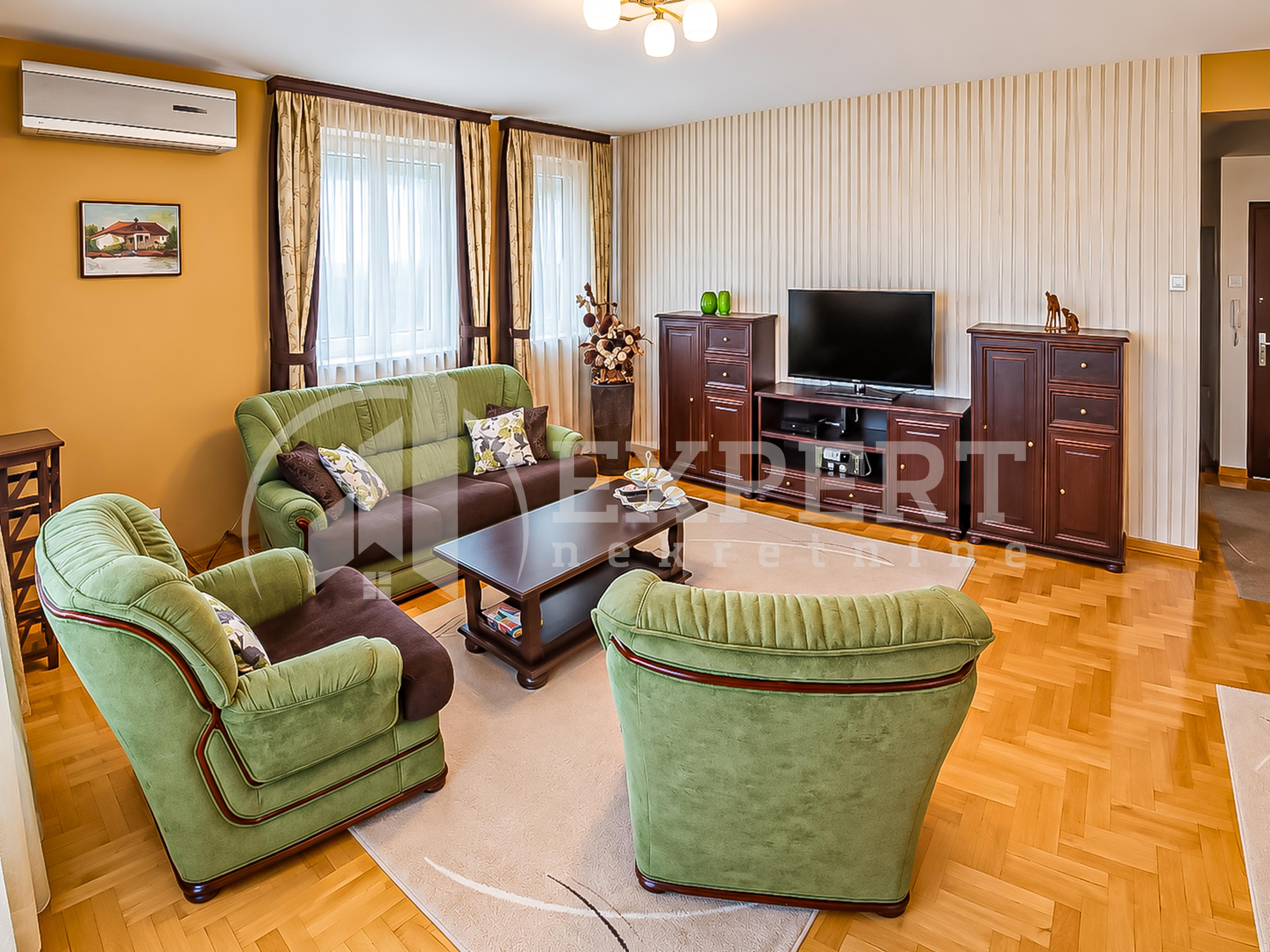 Trosoban stan Čair 91m², 5 sprat — slika 7