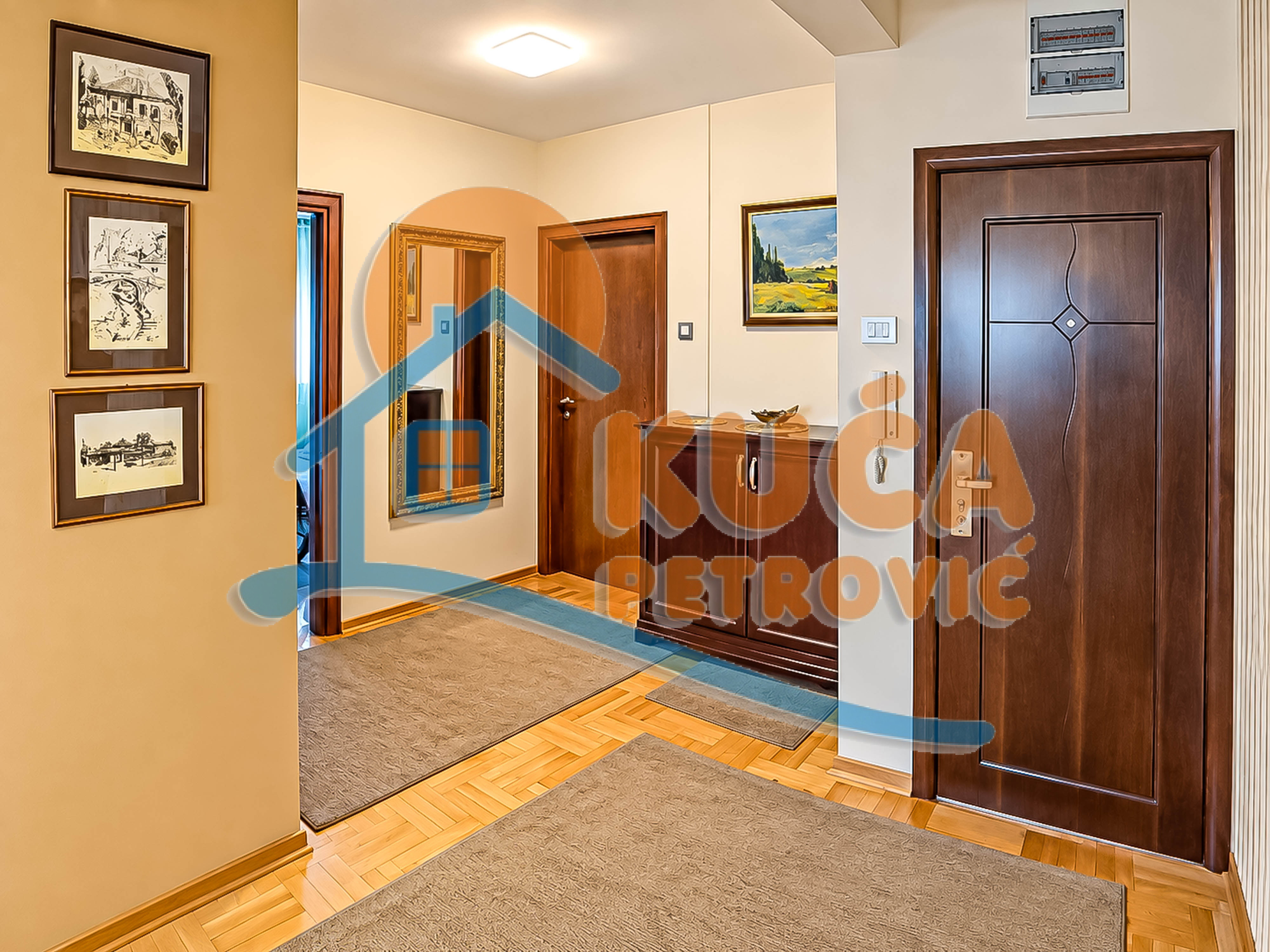 Trosoban stan Čair 91m², 5 sprat — slika 20