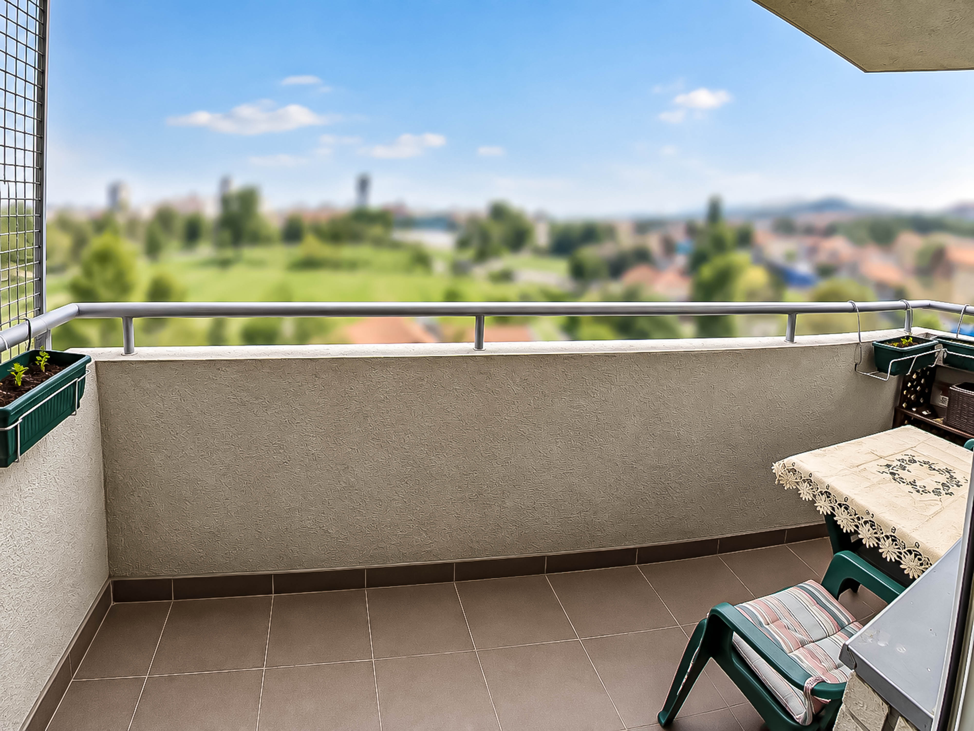 Trosoban stan Čair 91m², 5 sprat — slika 25