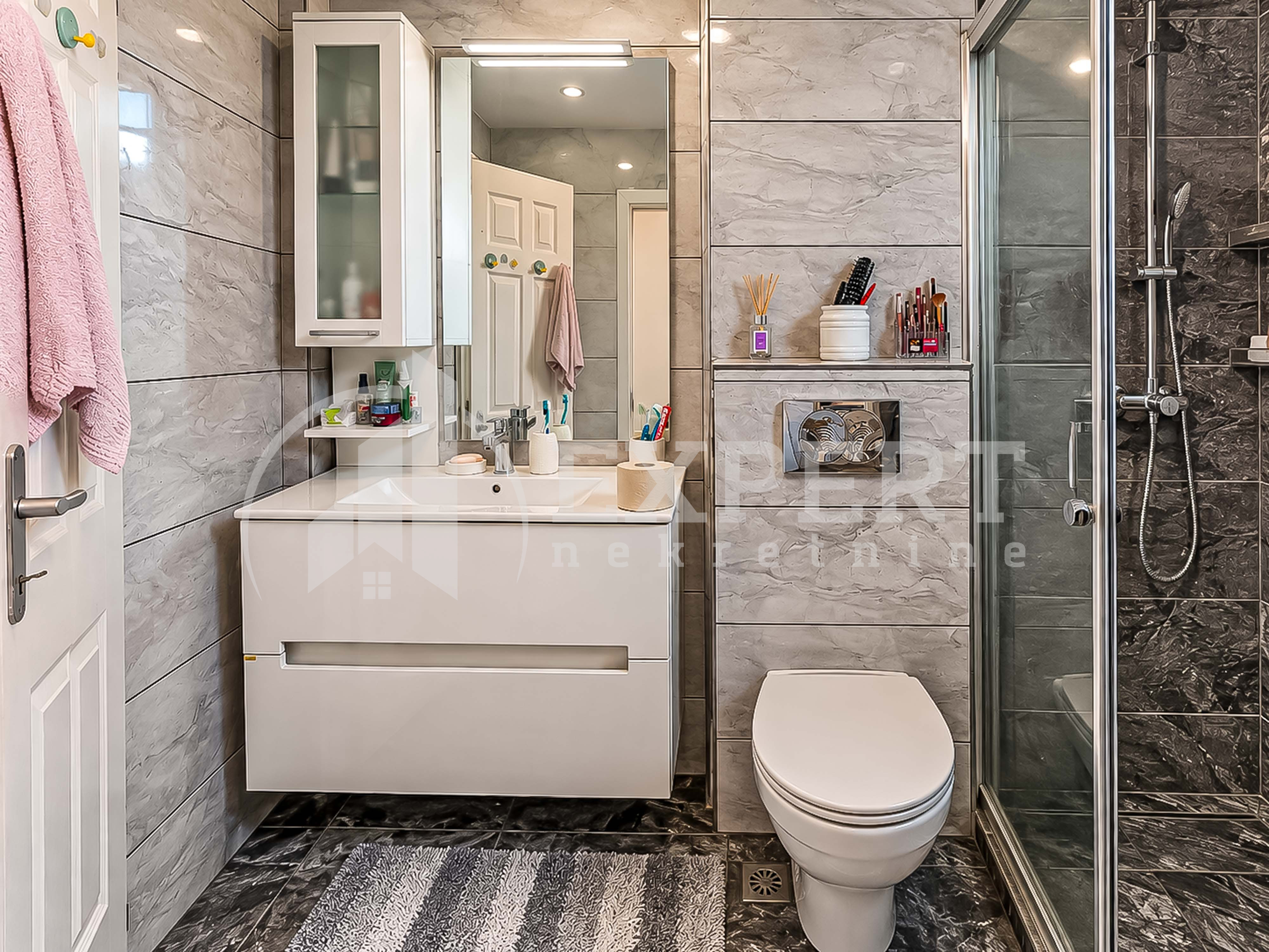 Trosoban stan Ledena stena 69m², 3 sprat — slika 15