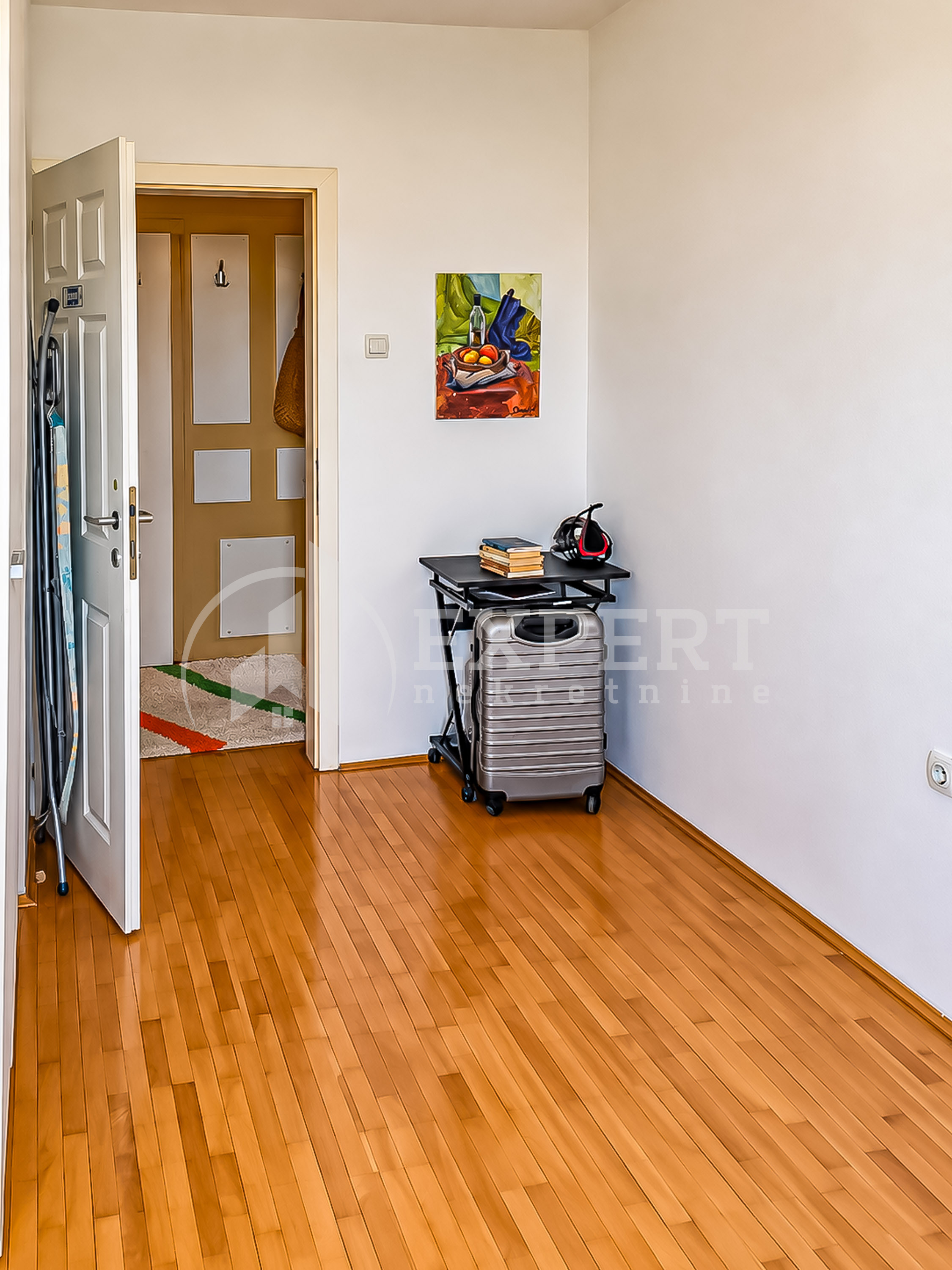 Trosoban stan Ledena stena 69m², 3 sprat — slika 31