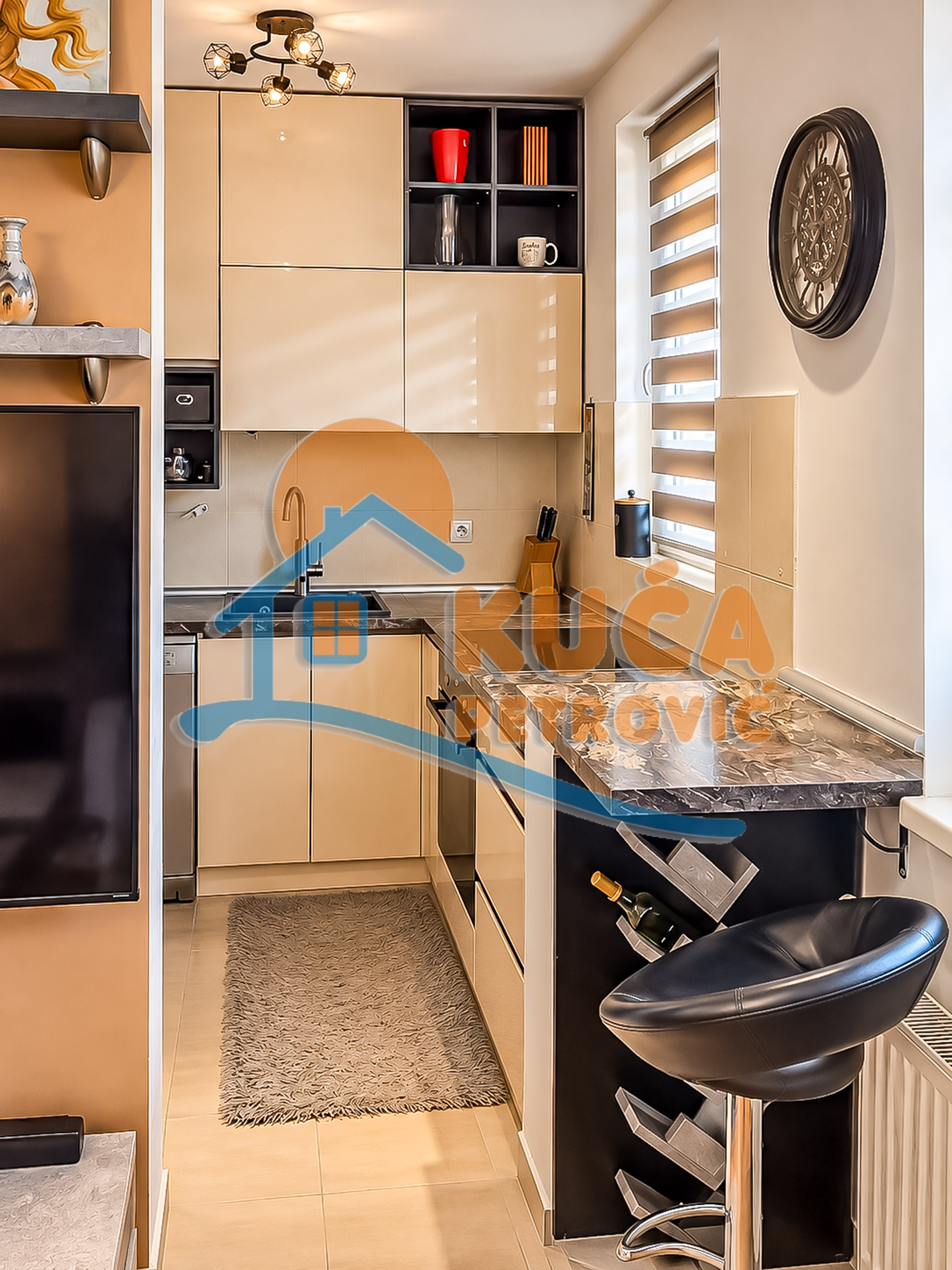 Trosoban stan Ledena stena 69m², 3 sprat — slika 27