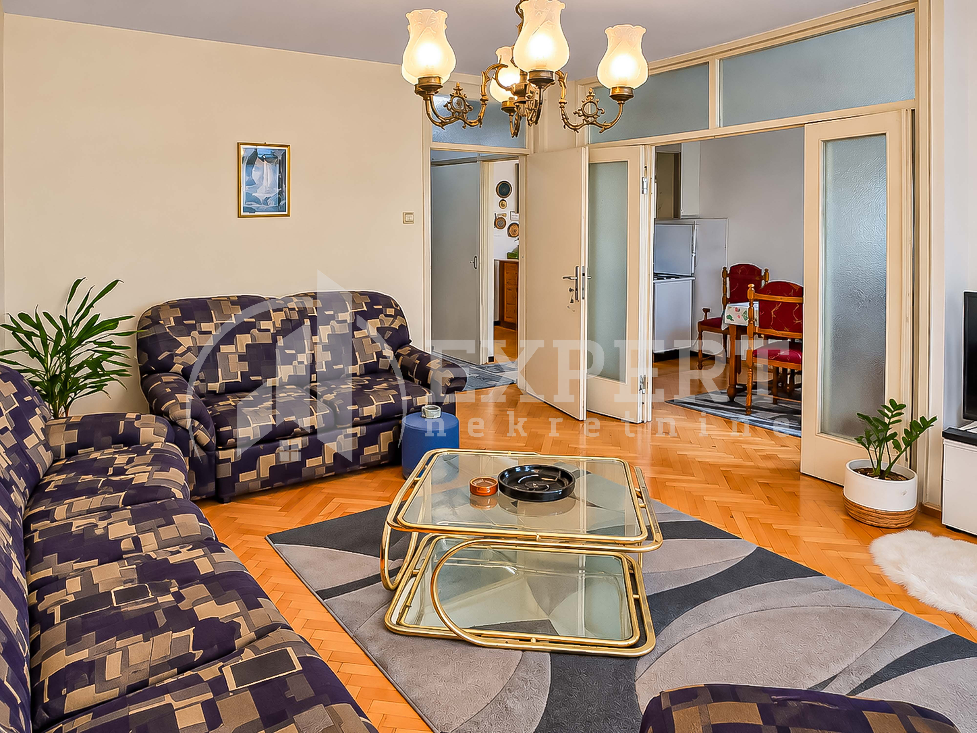Trosoban stan Bulevar Nemanjića Zona 3 63m², 2 sprat — slika 2