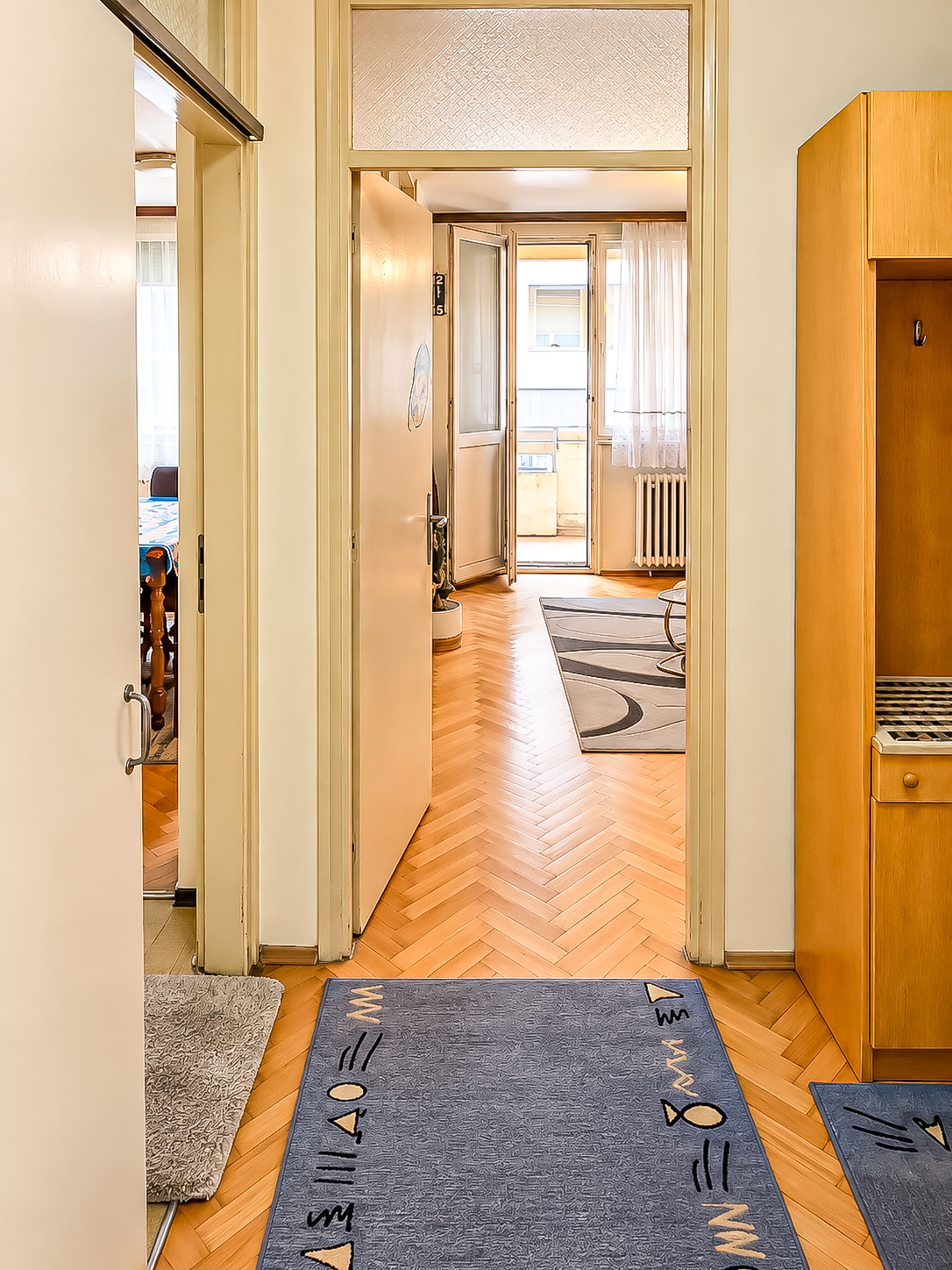 Trosoban stan Bulevar Nemanjića Zona 3 63m², 2 sprat — slika 5