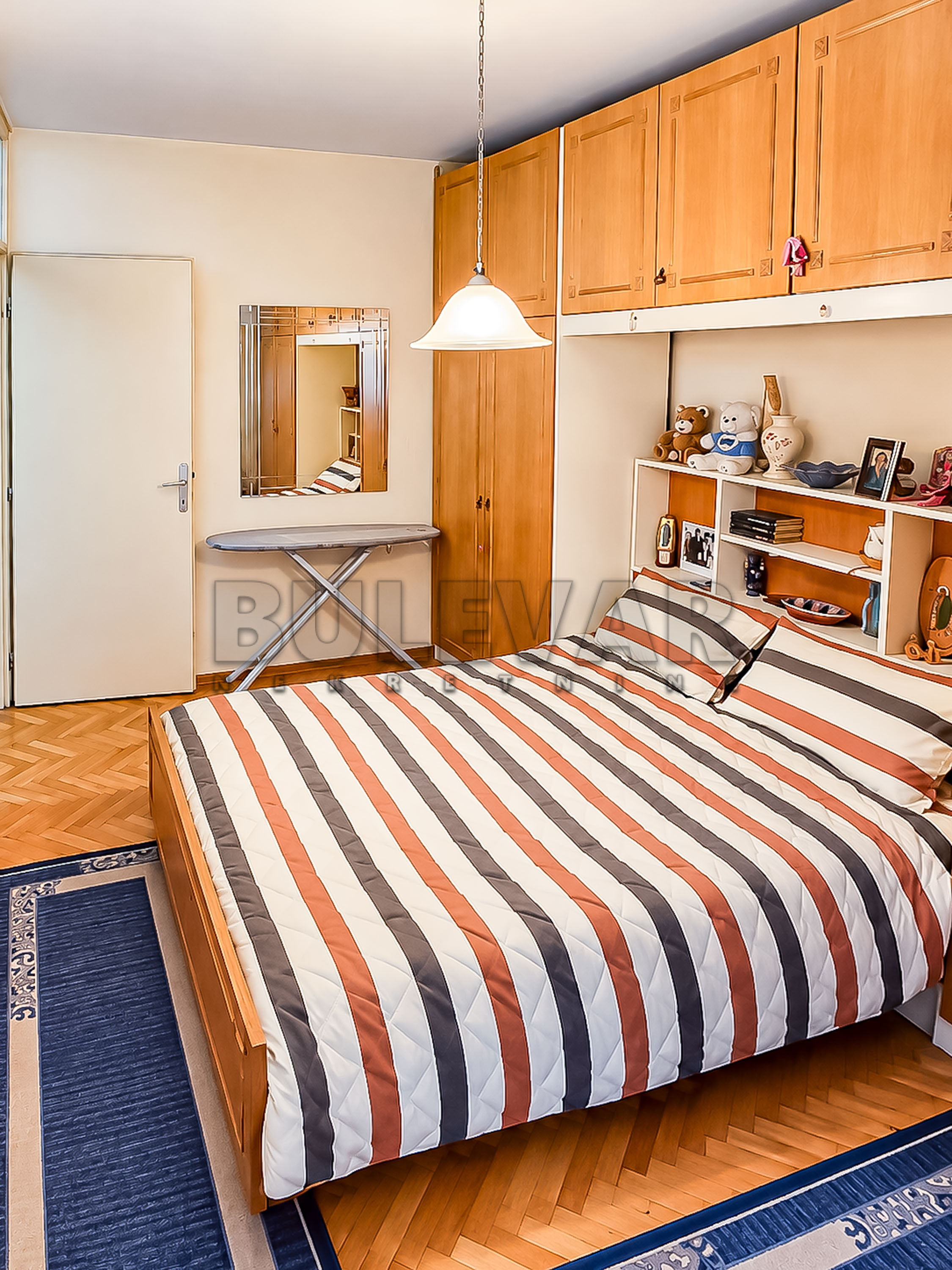 Trosoban stan Bulevar Nemanjića Zona 3 63m², 2 sprat — slika 46