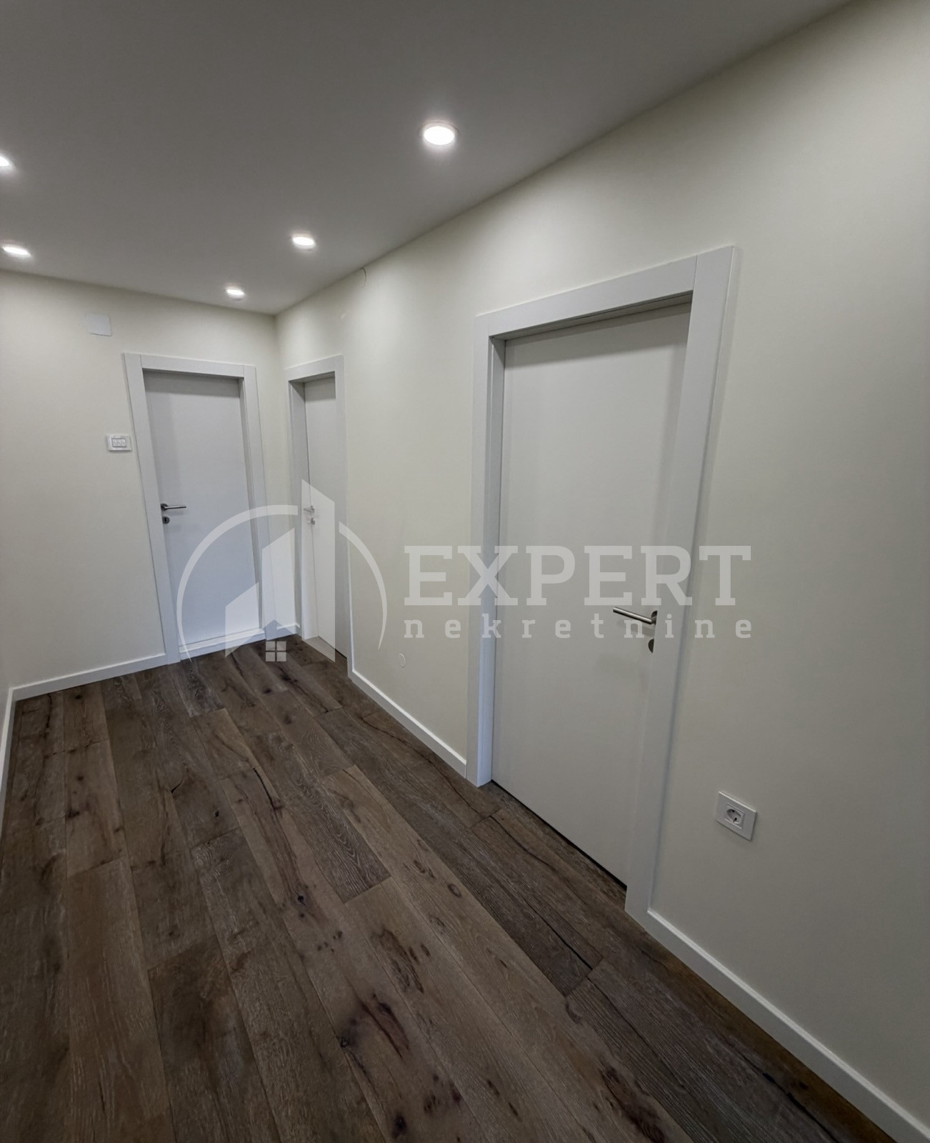 Dvoiposoban stan Čair 64,57m², 2 sprat — slika 39