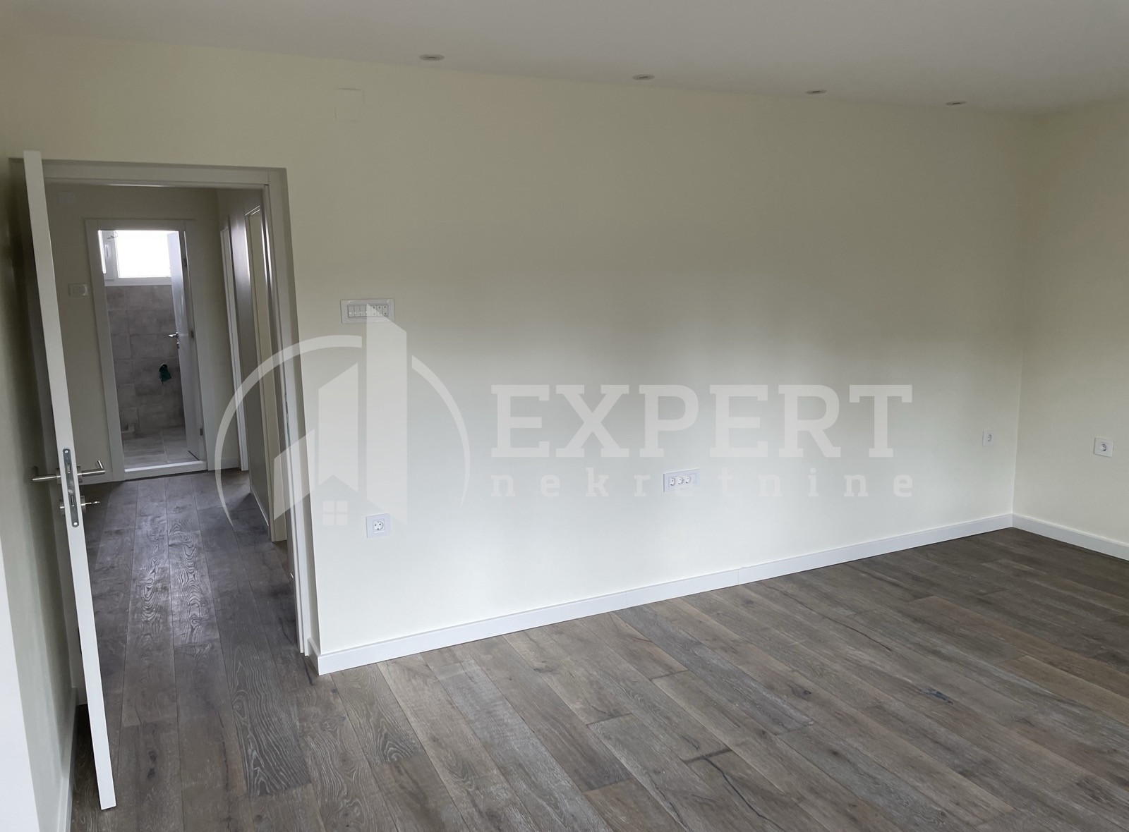 Dvoiposoban stan Čair 64,57m², 2 sprat — slika 43