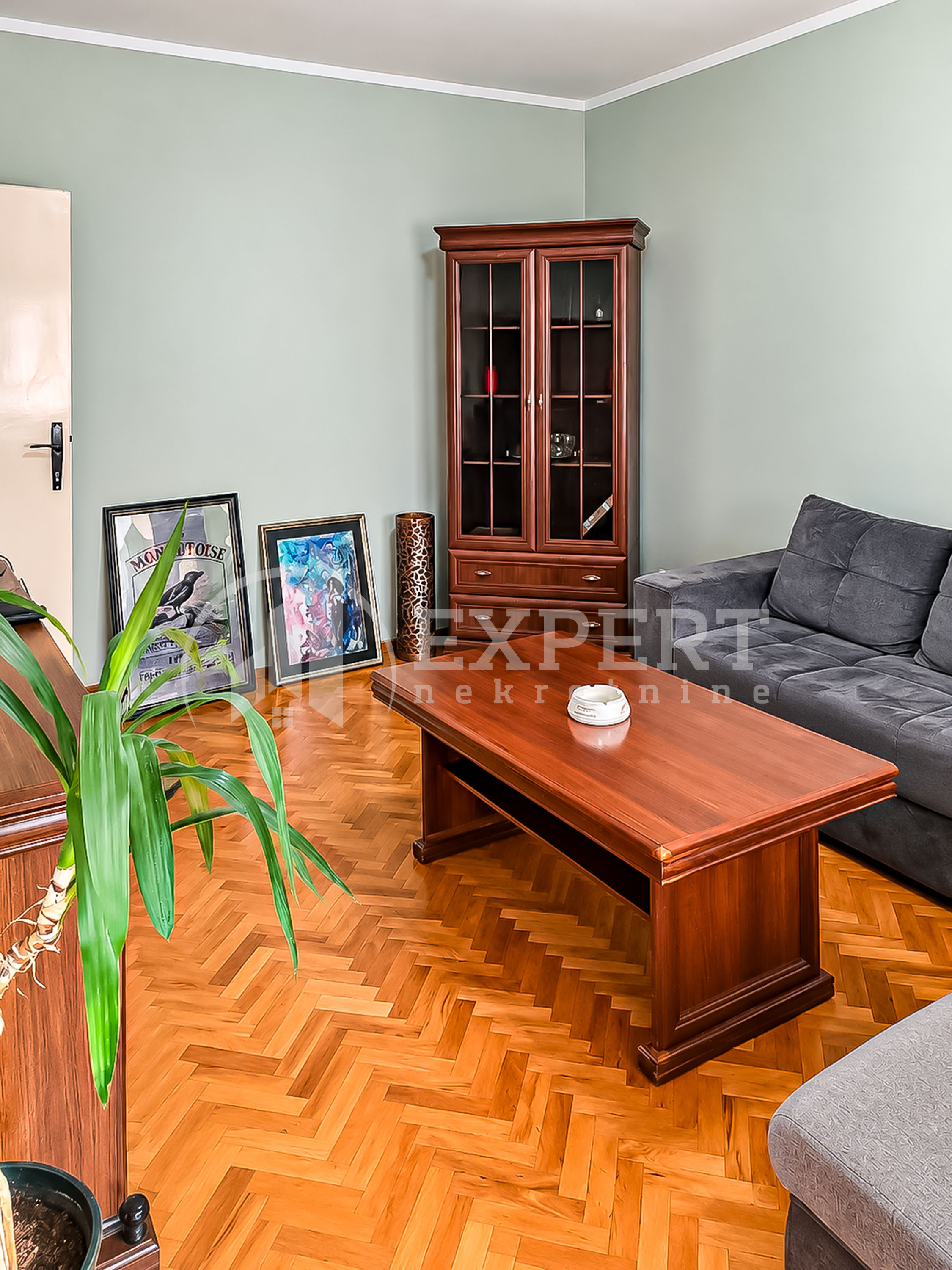 Dvosoban stan Dom zdravlja 48m², 2 sprat — slika 2