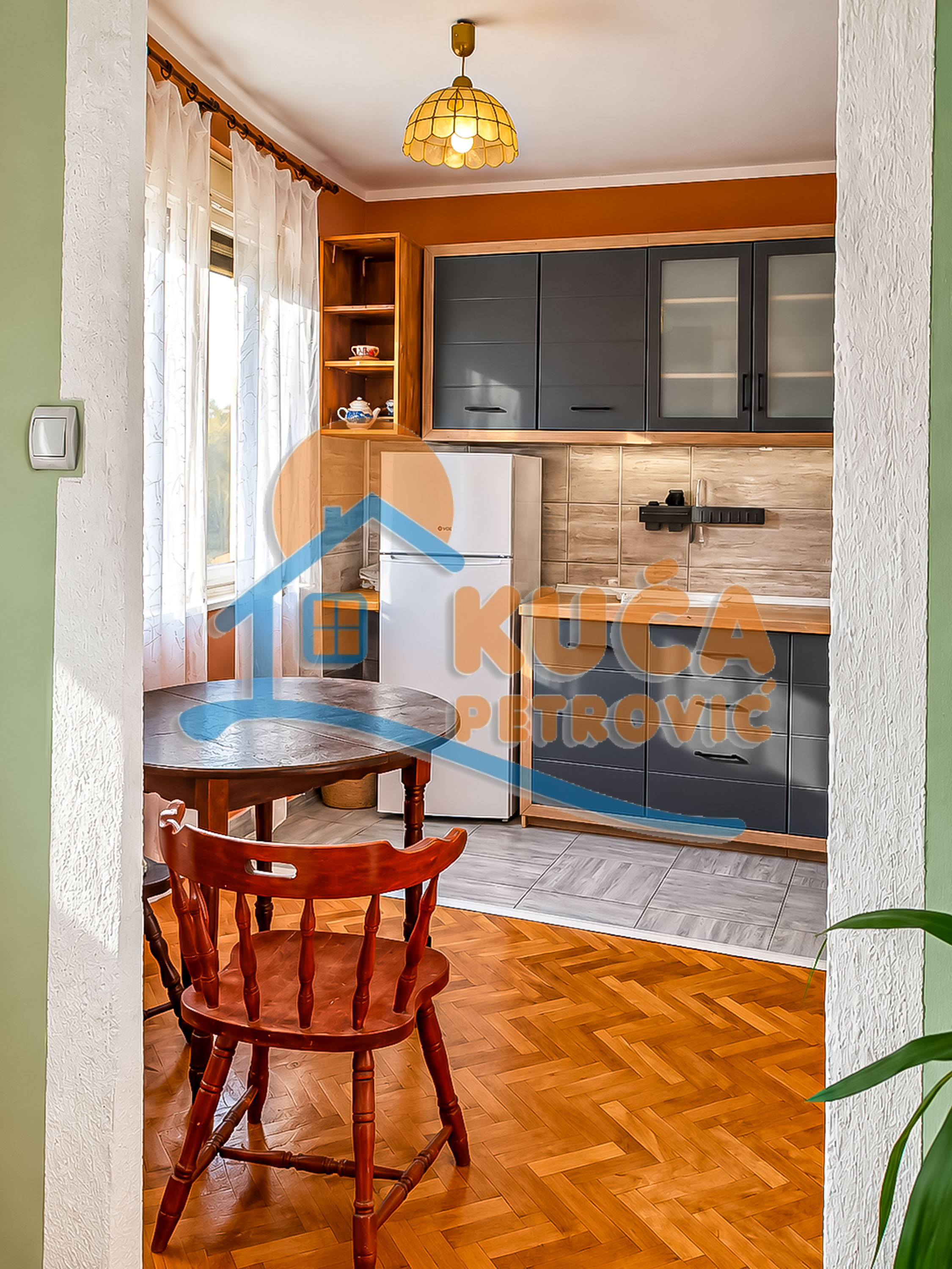 Dvosoban stan Dom zdravlja 48m², 2 sprat — slika 24