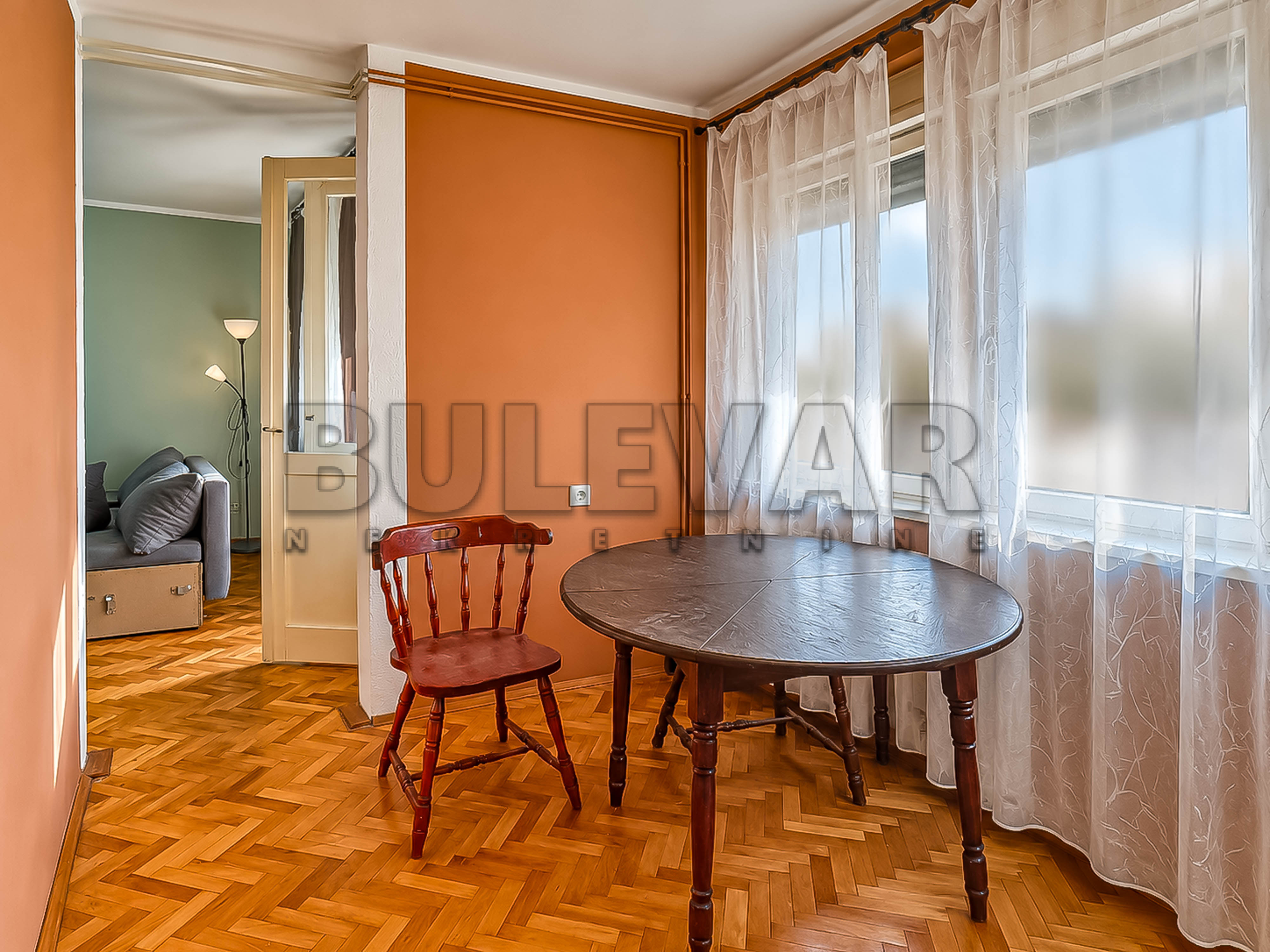 Dvosoban stan Dom zdravlja 48m², 2 sprat — slika 26