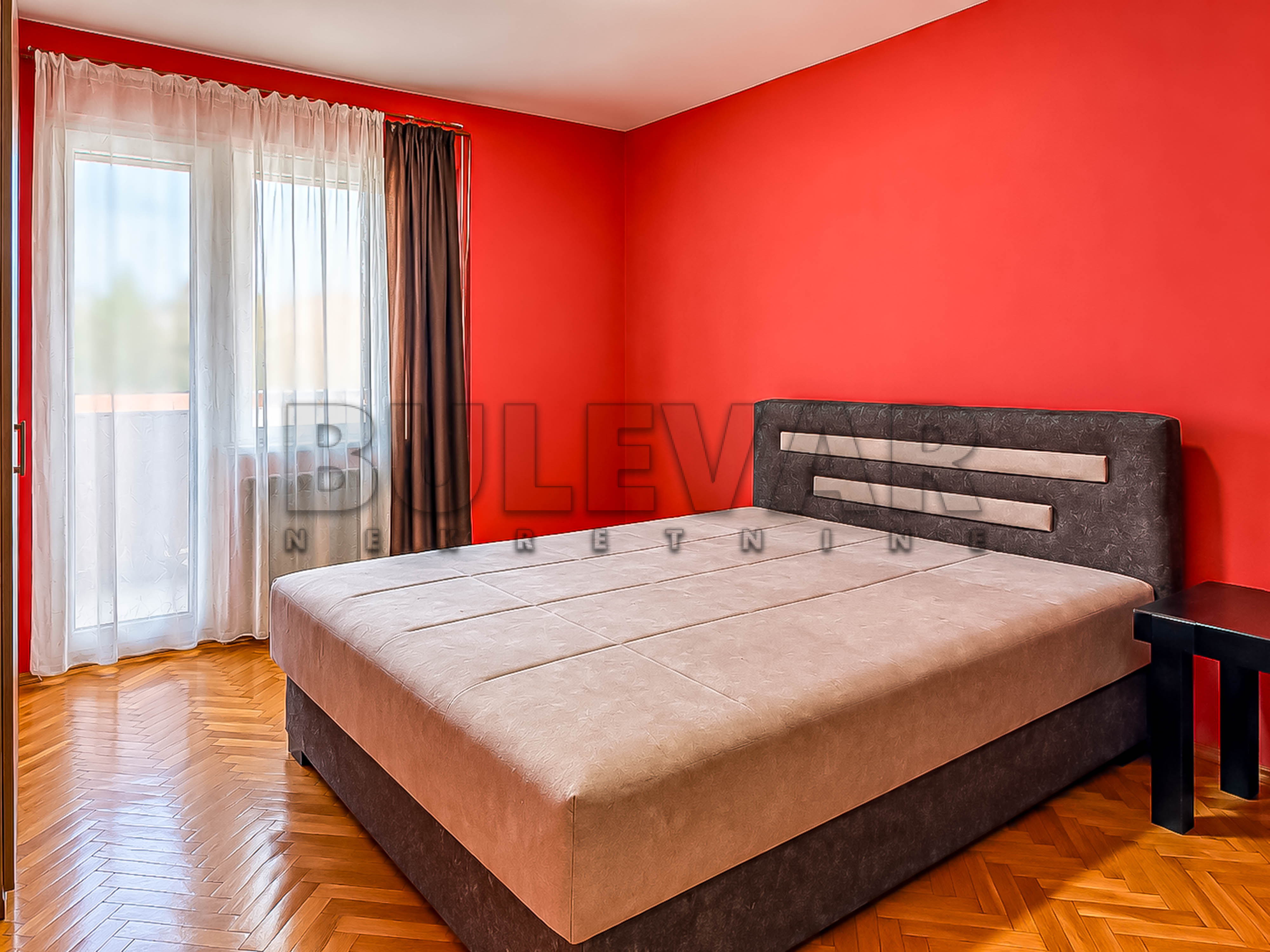 Dvosoban stan Dom zdravlja 48m², 2 sprat — slika 40