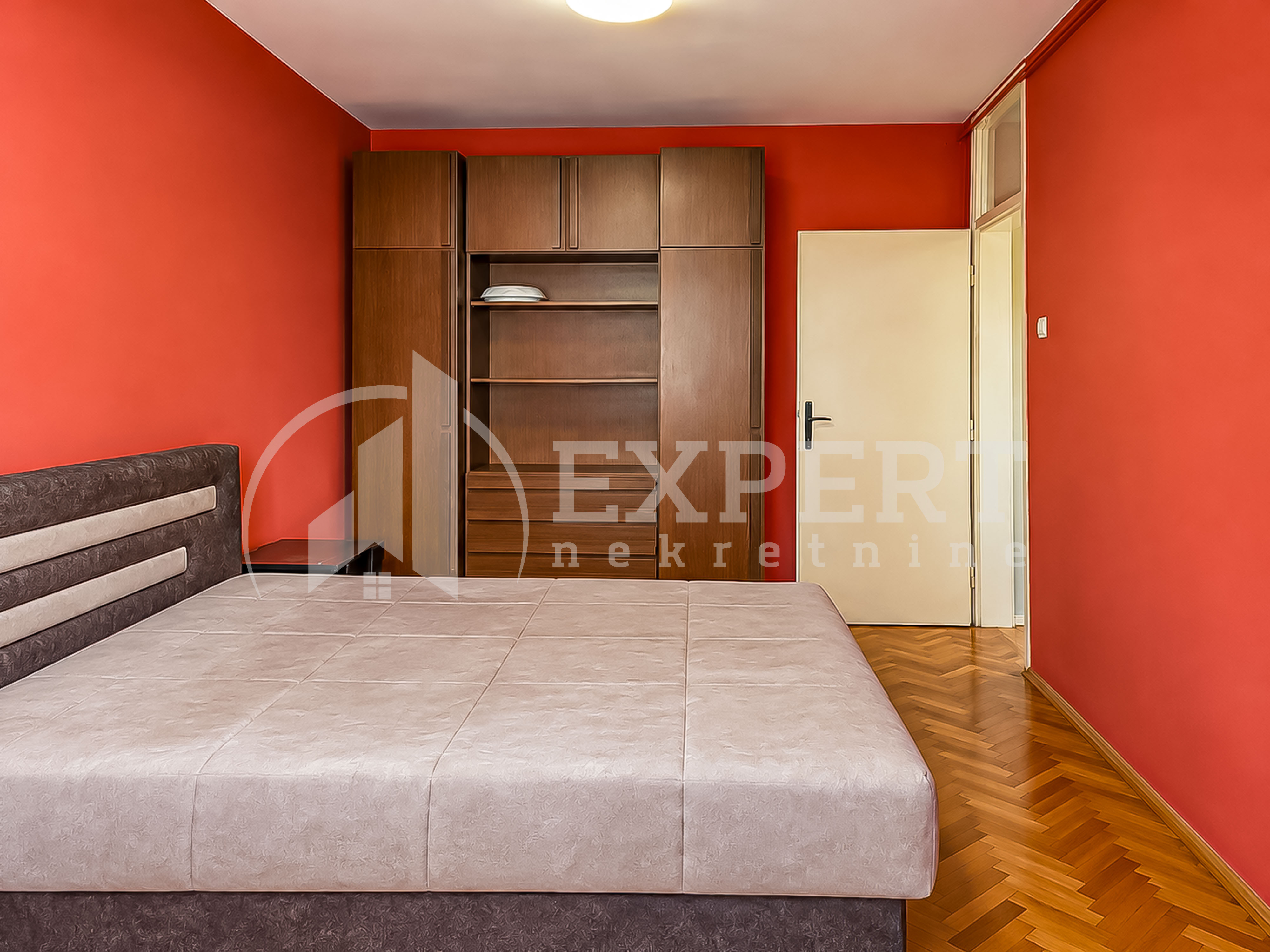 Dvosoban stan Dom zdravlja 48m², 2 sprat — slika 43